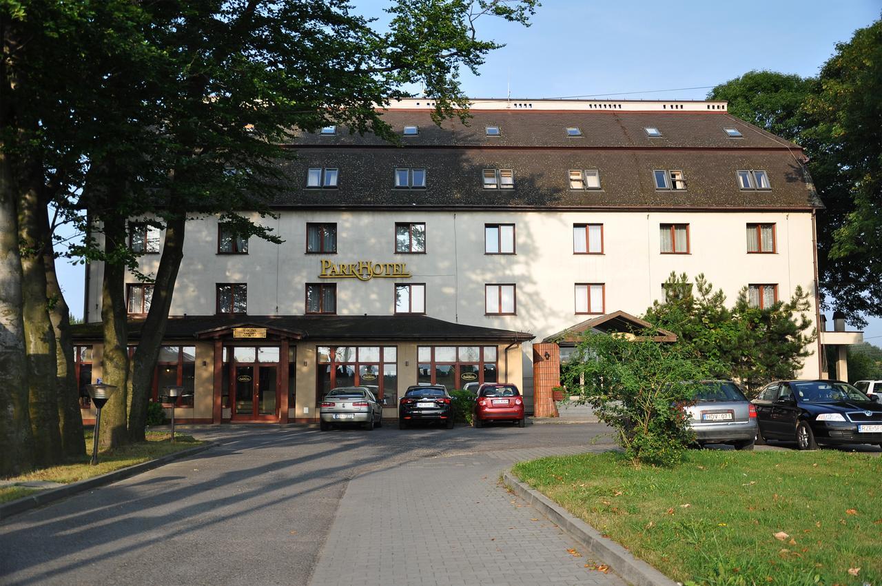 Parkhotel Economic Wielka Wies  Εξωτερικό φωτογραφία