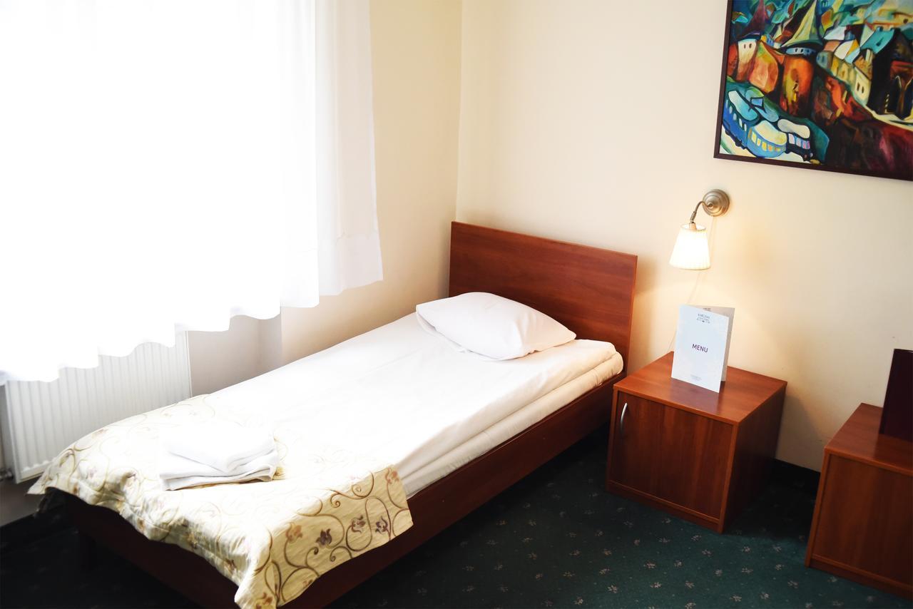 Parkhotel Economic Wielka Wies  Εξωτερικό φωτογραφία