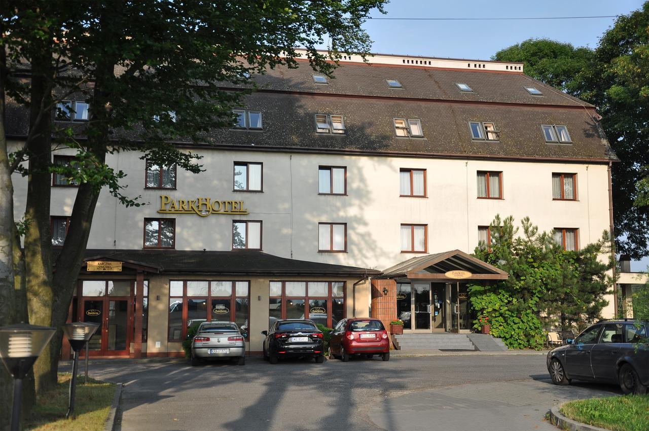 Parkhotel Economic Wielka Wies  Εξωτερικό φωτογραφία