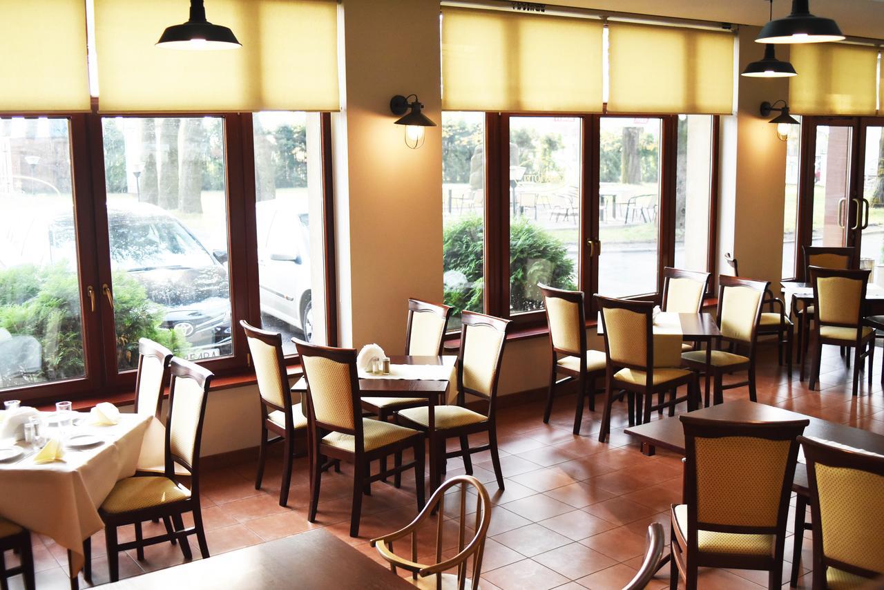 Parkhotel Economic Wielka Wies  Εξωτερικό φωτογραφία